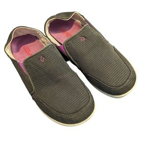 Olukai slip on grey wonderful condition great for beach or a comfortable shoe